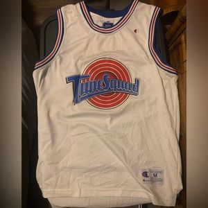 Tune squad jersey